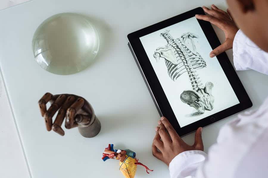 How Online Courses Can Prepare You for a Career in Medical Investigation