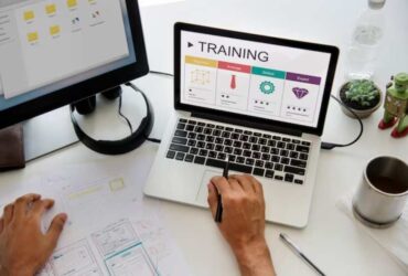 How Online Training Transforms Freight Brokerage Industry