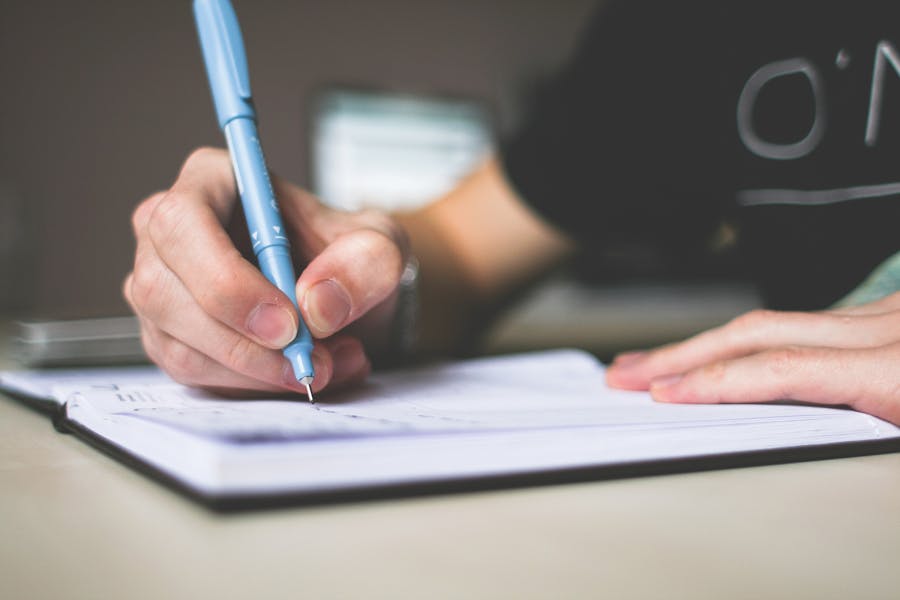 Comprehensive Guide to Online Creative Writing Certifications