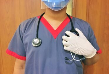 Do You Have to Go to Nursing School to Be a Nurse