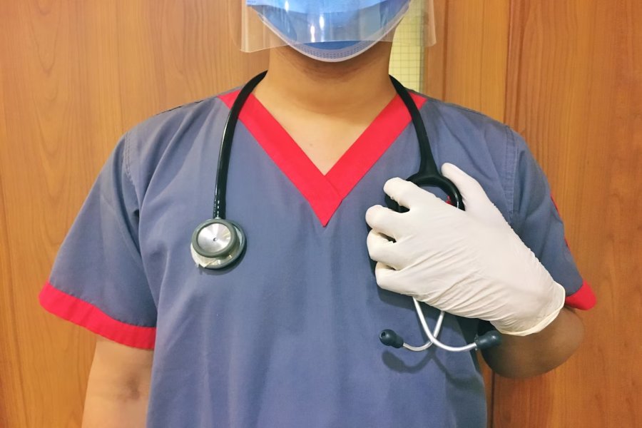 Do You Have to Go to Nursing School to Be a Nurse