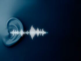 How Audio Narration Enhances Comprehension in eLearning