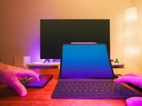 How Do Physical Distractions Affect Remote Learning?