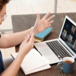 How to Choose the Right Language Tutor Online