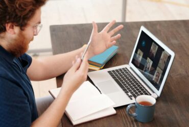 How to Choose the Right Language Tutor Online