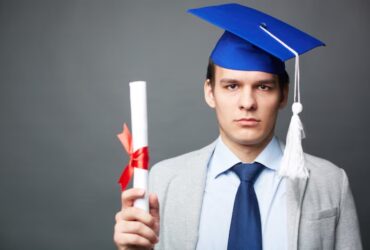 What can I do with a graduate certificate in educational leadership?