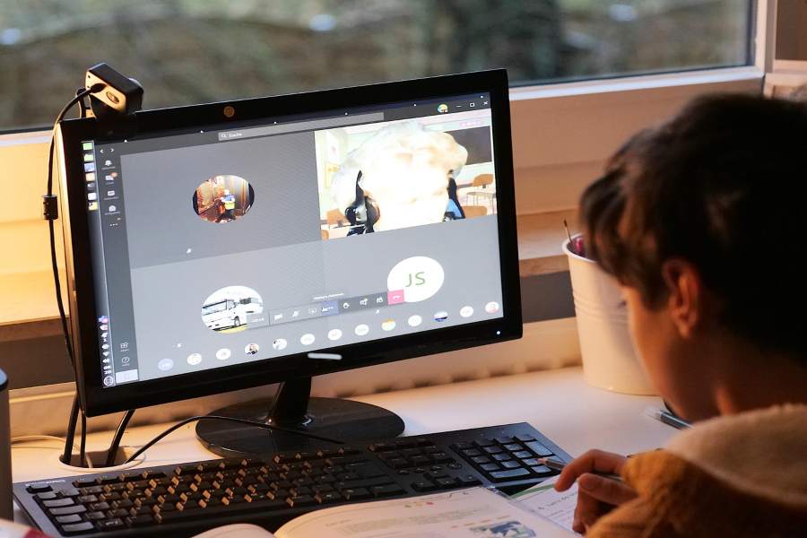 How to Build an Adaptive Learning Platform That Grows With Your Students