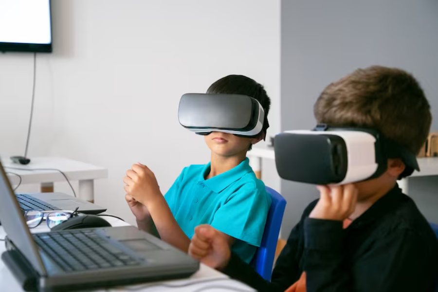 How Can Virtual Reality be Used in Education